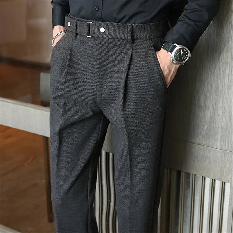 ELEGANTE HOSE AUS WOLLE
